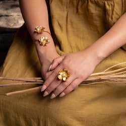 MOTIA RING